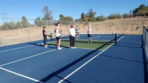 Pickleball and Lower Back Pain – Tips for Comfortable Play